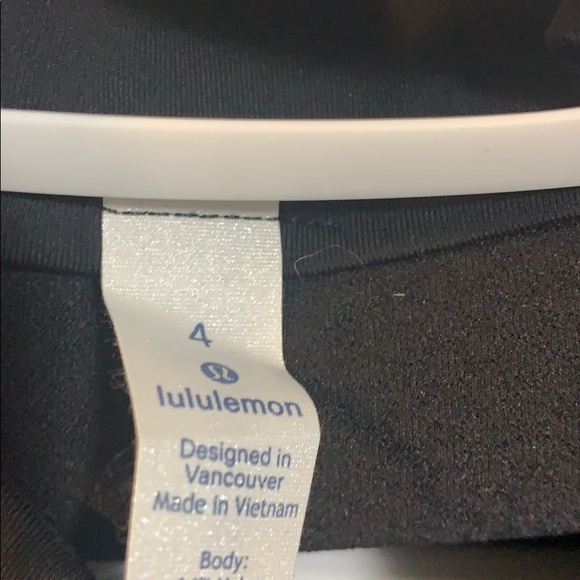 ❌ SOLD ❌ Lululemon sweater “run with heart” - Picture 5 of 5